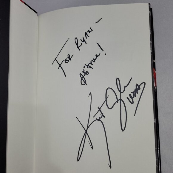 Kurt Angle 2001 It's True WWF Wrestling Book SIGNED Olympics WWE Biography - Picture 2 of 3
